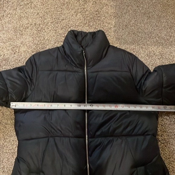 Old Navy Puffer Bomber. - Picture 6 of 10